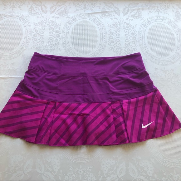 Nike Women's Size M Purple Short Running/Golf Skirt/Skort Dri-Fit Activewear - Picture 8 of 15
